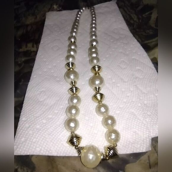 Vintage Gold Tone spacers Faux Pearl Beaded Necklace 24" - Picture 1 of 5